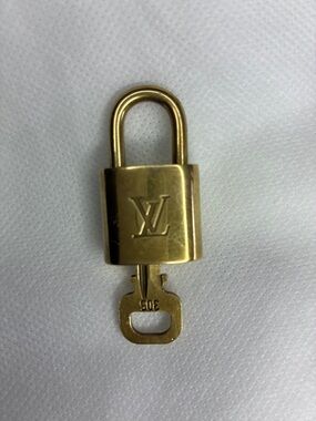 Louis Vuitton Lock&Key
